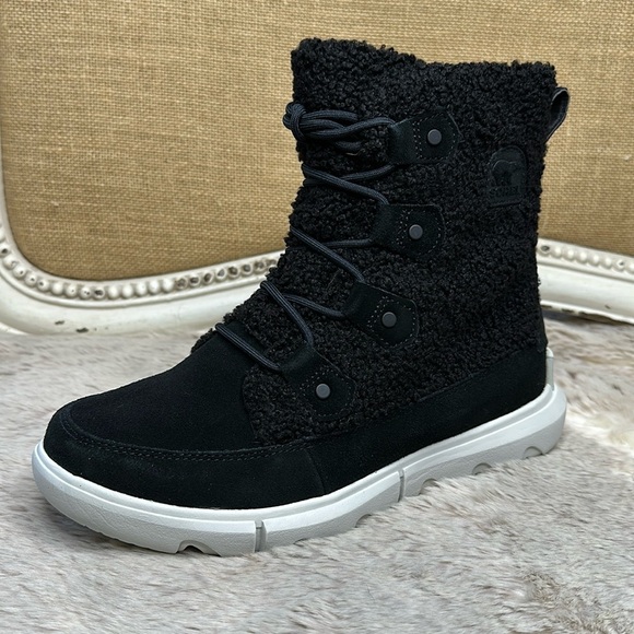 Sorel | Explorer Next Joan Cozy | Black, Moonstone | Size 8 - Picture 3 of 16